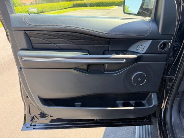 Certified 2021 Ford Expedition Platinum AWD/4WD image 12