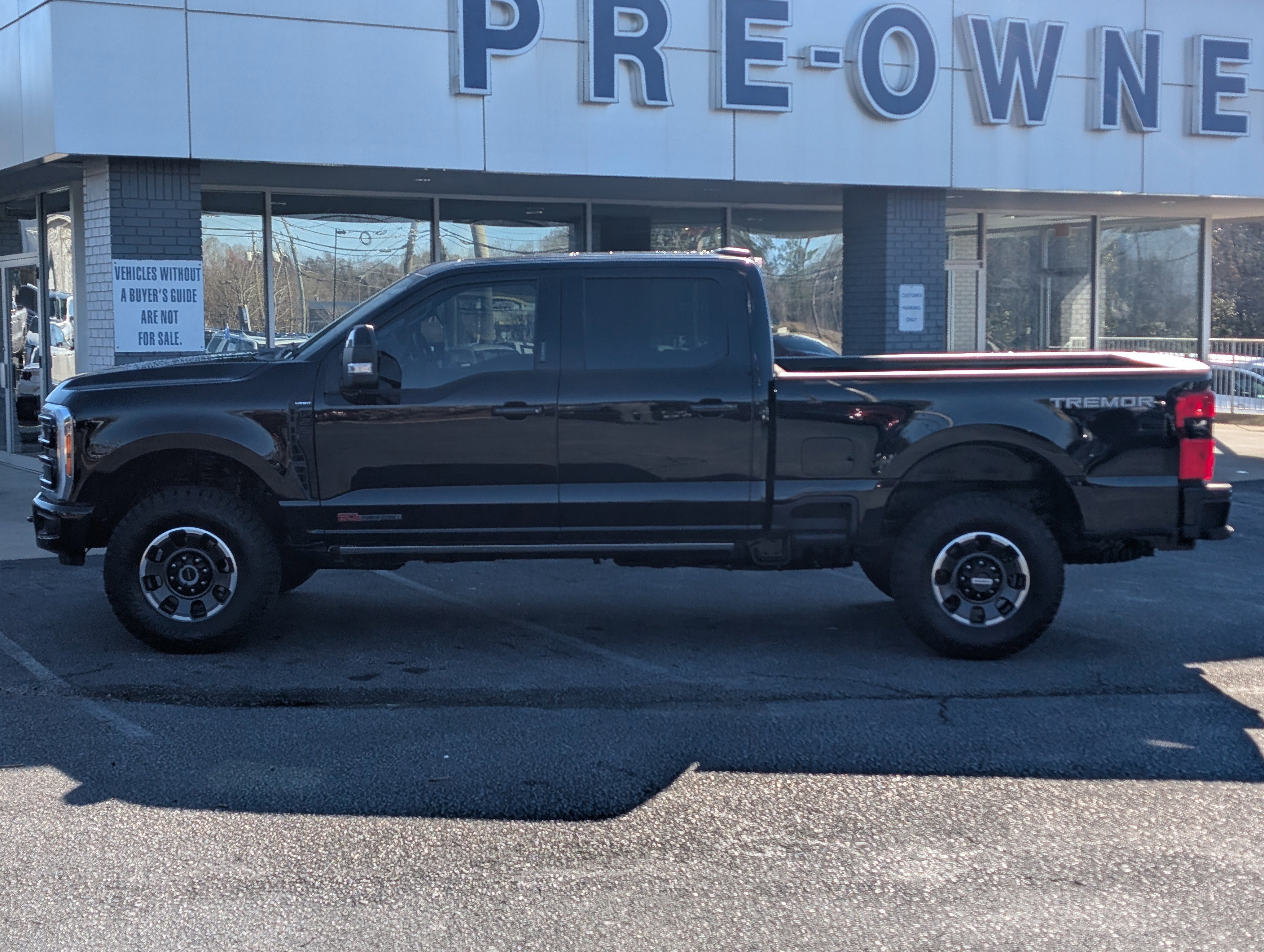 Certified 2024 Ford F250 Lariat w/ Lariat Ultimate Package image 6