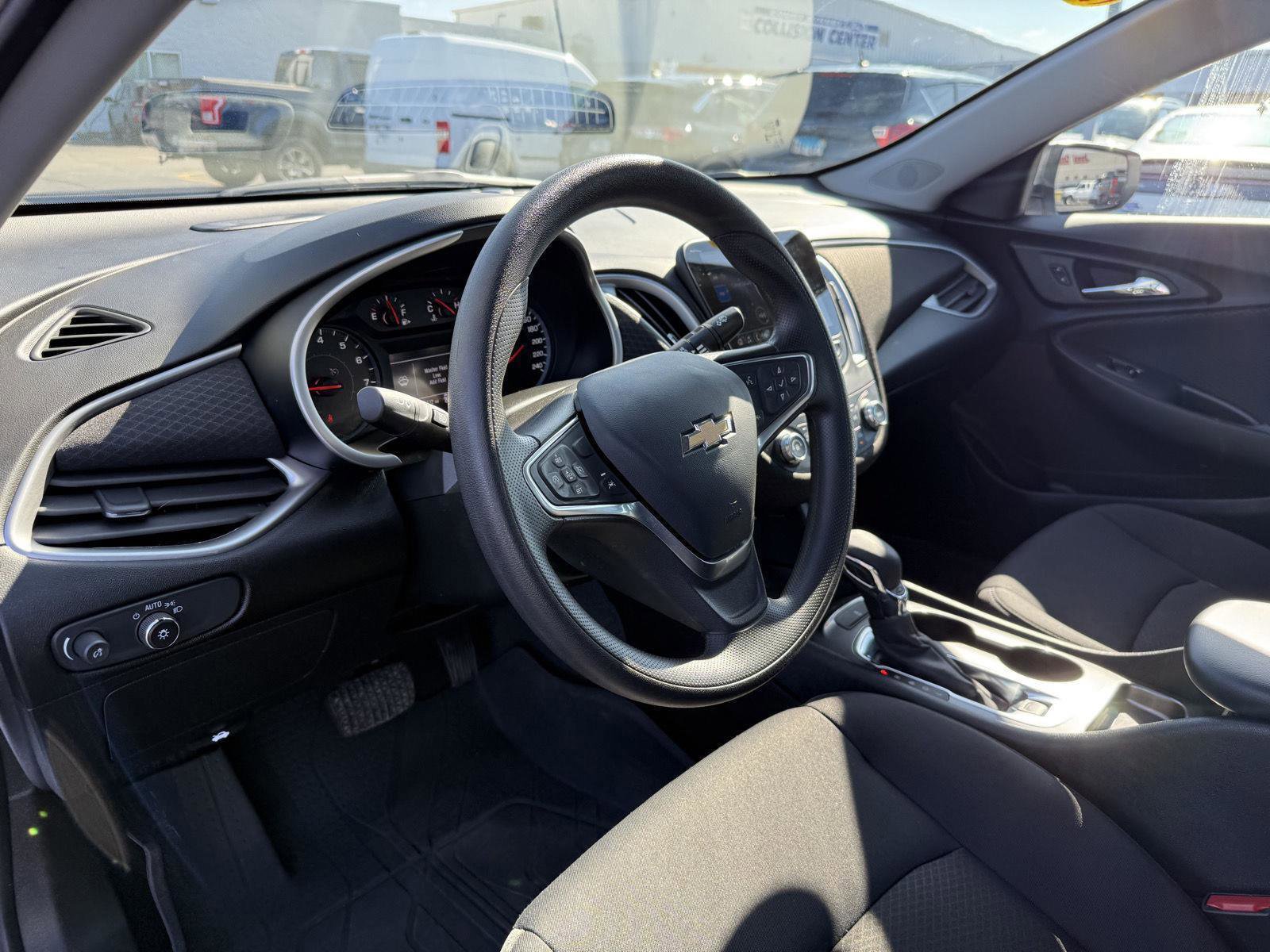 Used 2023 Chevrolet Malibu LS w/ LPO, Floor Liner Package image 11