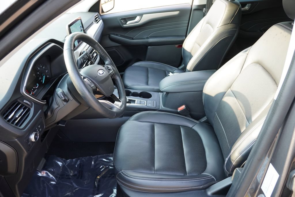 Certified 2021 Ford Escape SEL AWD/4WD image 15