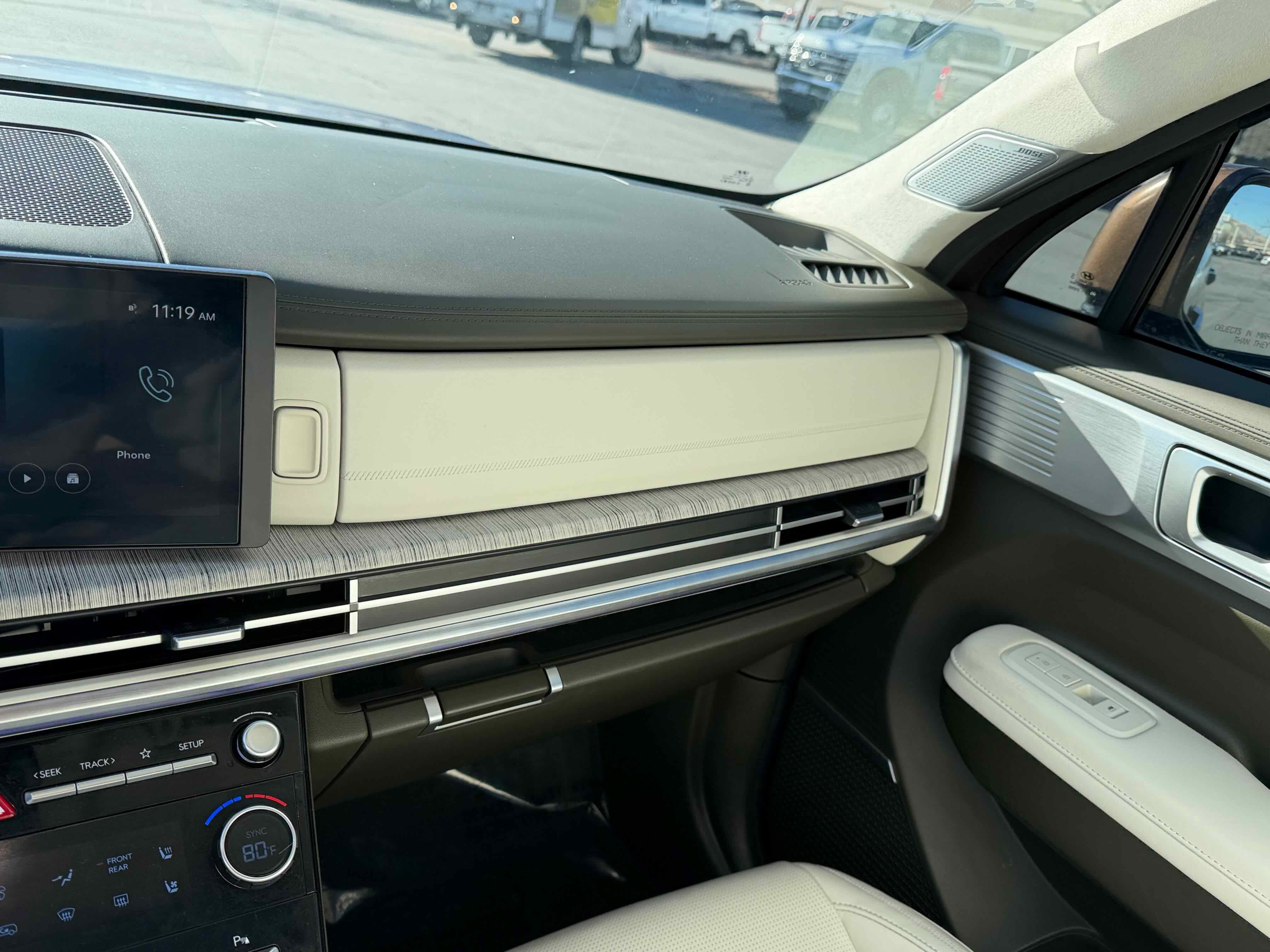 Used 2024 Hyundai Santa Fe Calligraphy image 22