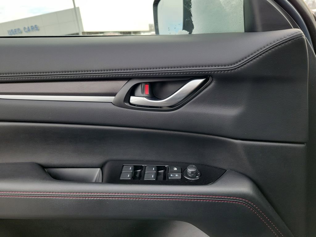 Used 2024 MAZDA CX-5 Carbon Edition image 18