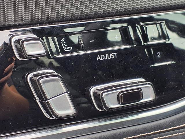 Used 2024 Jeep Grand Wagoneer L Series II w/ Quick Order Packagew 28T AWD/4WD image 18