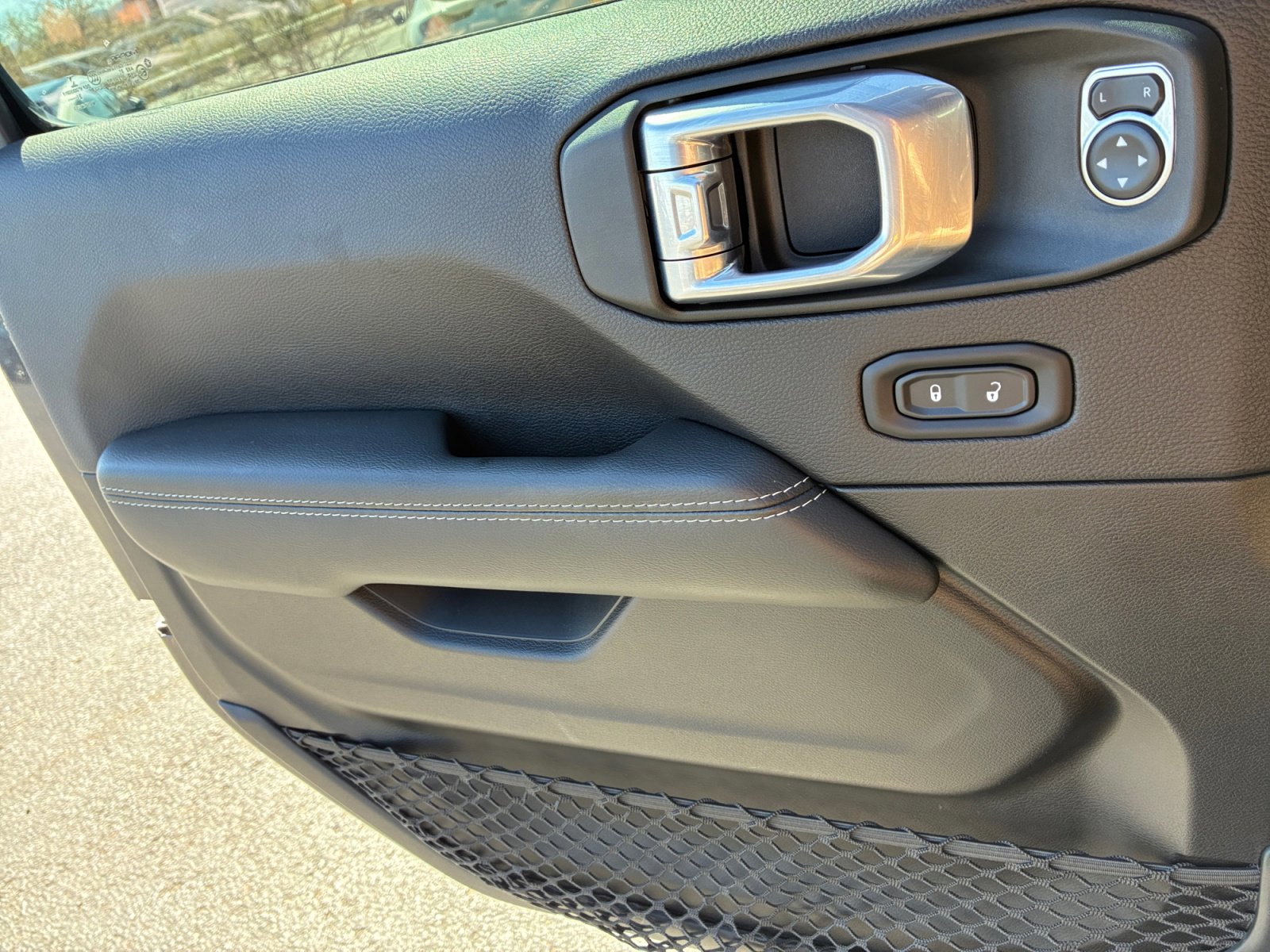 Used 2021 Jeep Wrangler Unlimited Sahara image 13