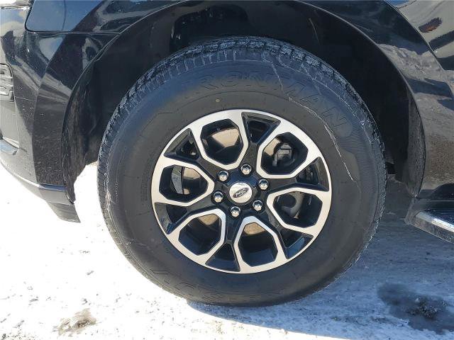 Certified 2023 Ford Expedition Max XLT image 10