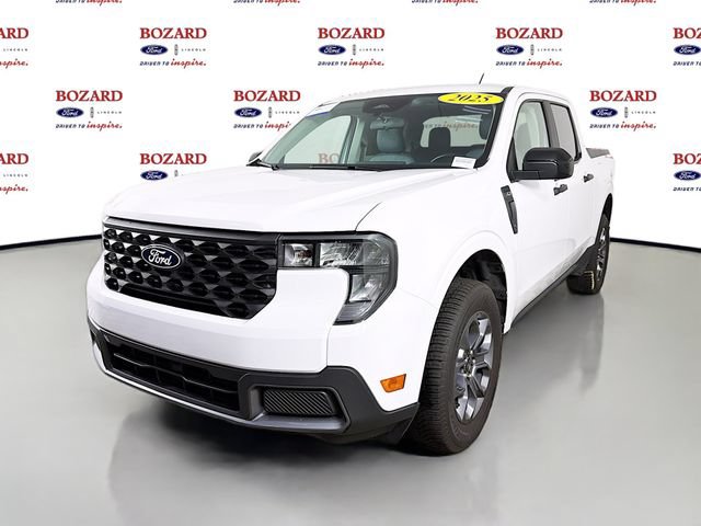 Certified 2025 Ford Maverick XLT w/ XLT Luxury Package AWD/4WD image 4