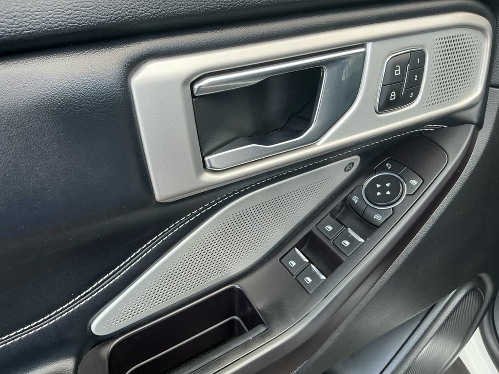 Certified 2020 Ford Explorer ST w/ ST Street Pack AWD/4WD image 16