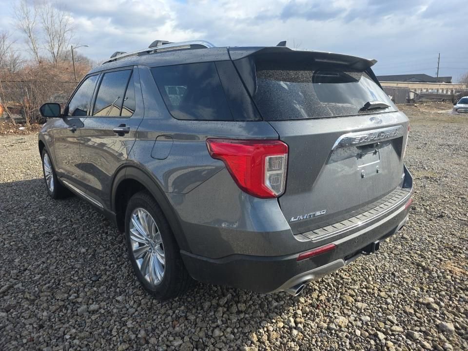 Certified 2023 Ford Explorer Limited w/ Limited Technology Package image 3