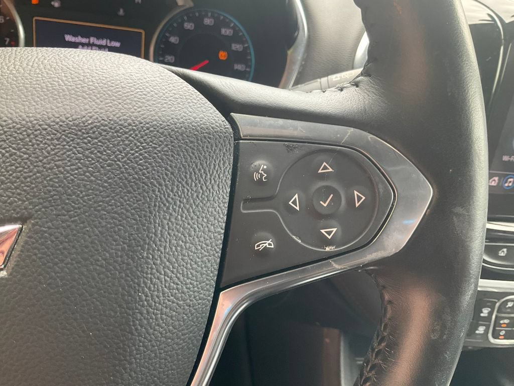 Used 2022 Chevrolet Traverse RS FWD image 22