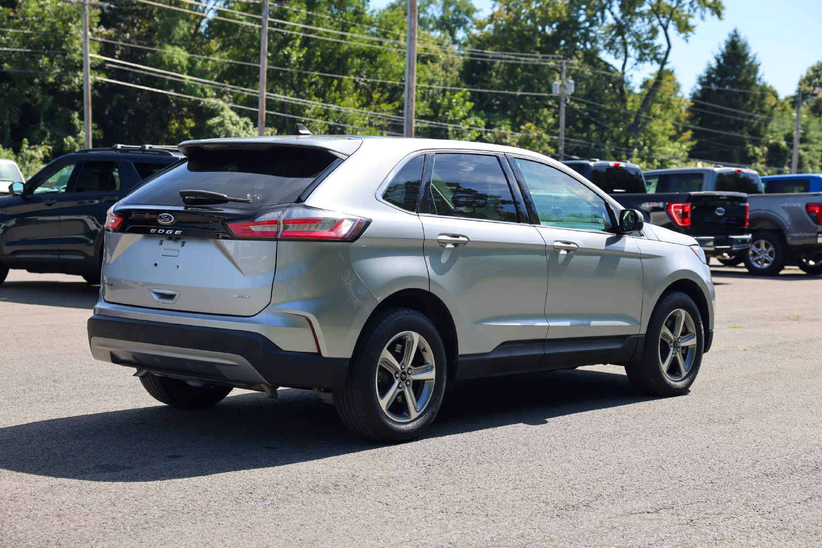 Certified 2024 Ford Edge SEL w/ Convenience Package AWD/4WD image 5