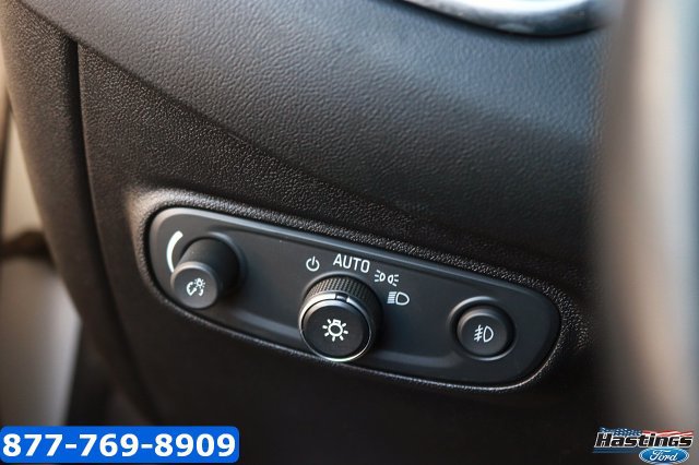 Used 2018 Chevrolet Equinox Premier AWD/4WD image 28