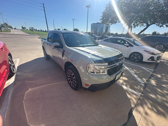 Certified 2023 Ford Maverick Lariat w/ Lariat Luxury Package AWD/4WD image 2