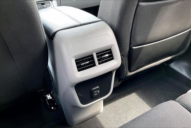 Used 2023 GMC Terrain SLE w/ Driver Convenience Package AWD/4WD image 33