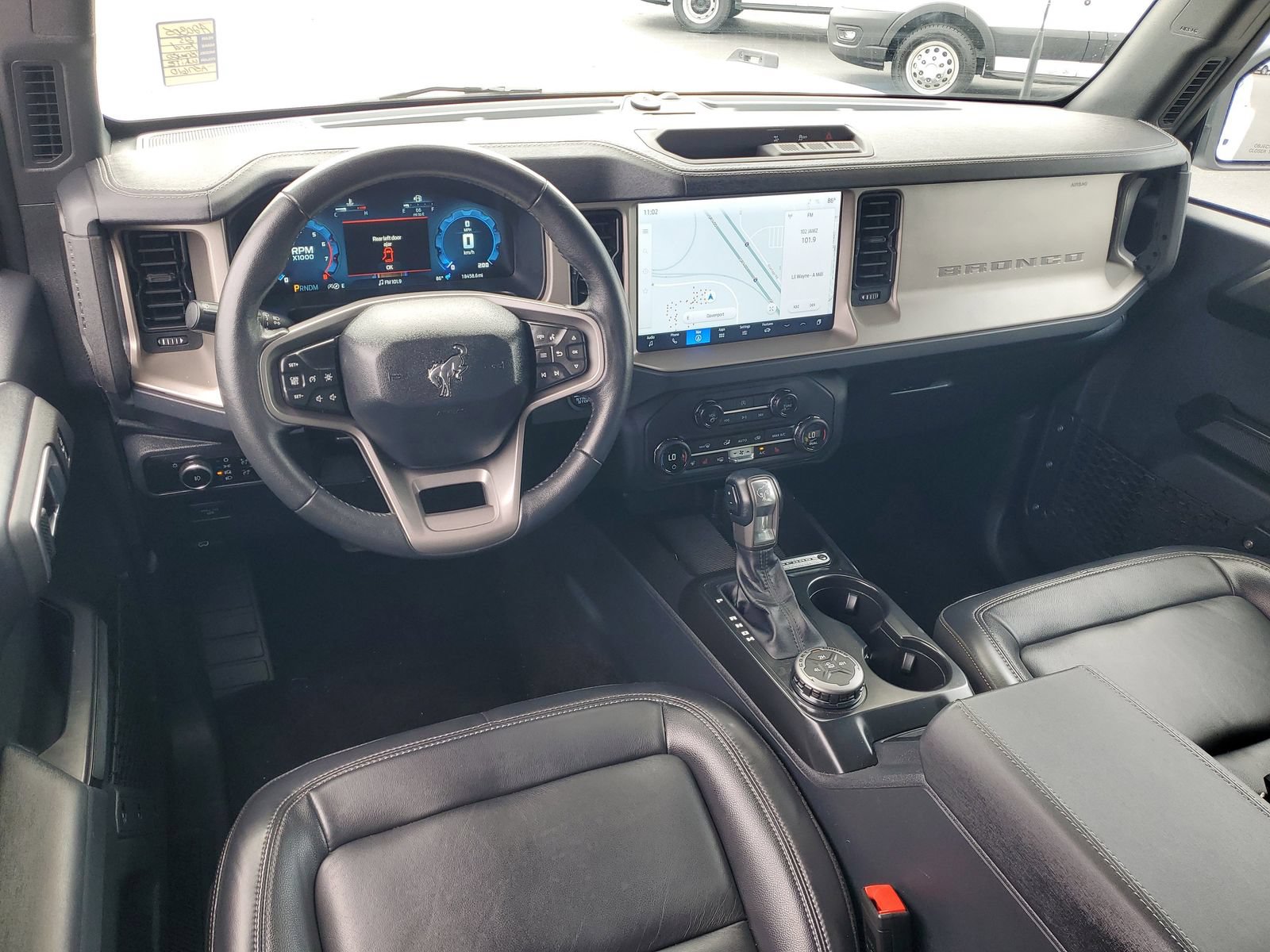 Certified 2025 Ford Bronco Outer Banks AWD/4WD image 13