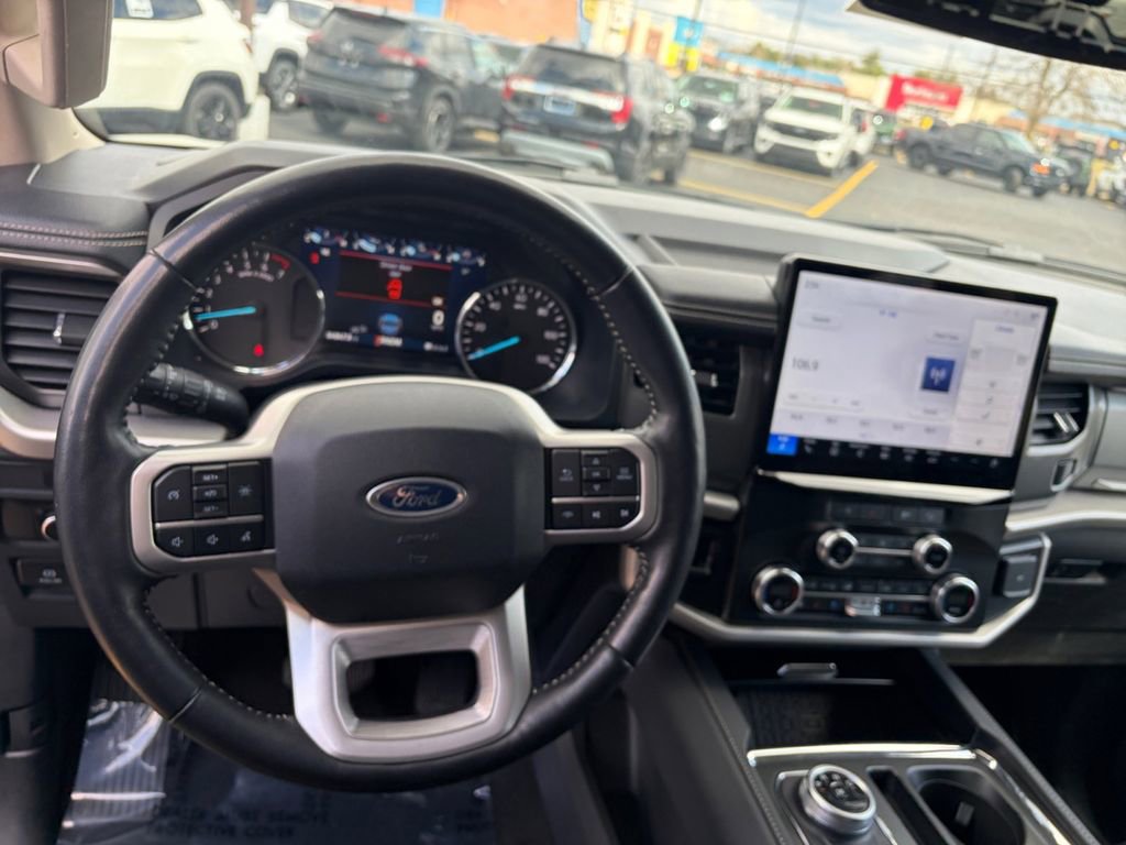 Certified 2024 Ford Expedition Max XLT AWD/4WD image 9