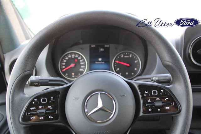 Used 2024 Mercedes-Benz Sprinter 4500 image 19