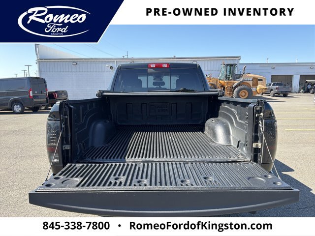 Used 2017 RAM 1500 Classic SLT AWD/4WD image 21