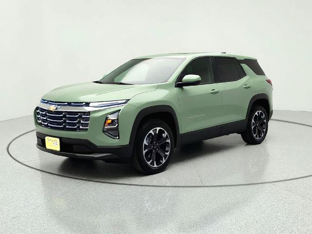 Used 2026 Chevrolet Equinox LT FWD image 3