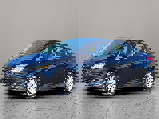 Certified 2018 Ford Focus SE image 3
