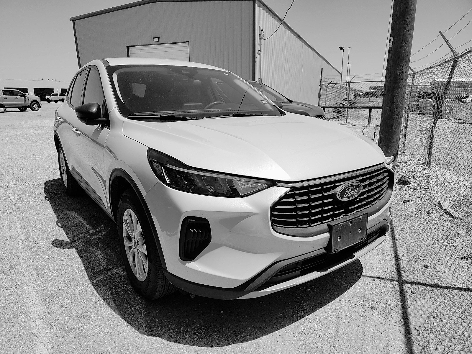 Certified 2025 Ford Escape Active AWD/4WD image 1