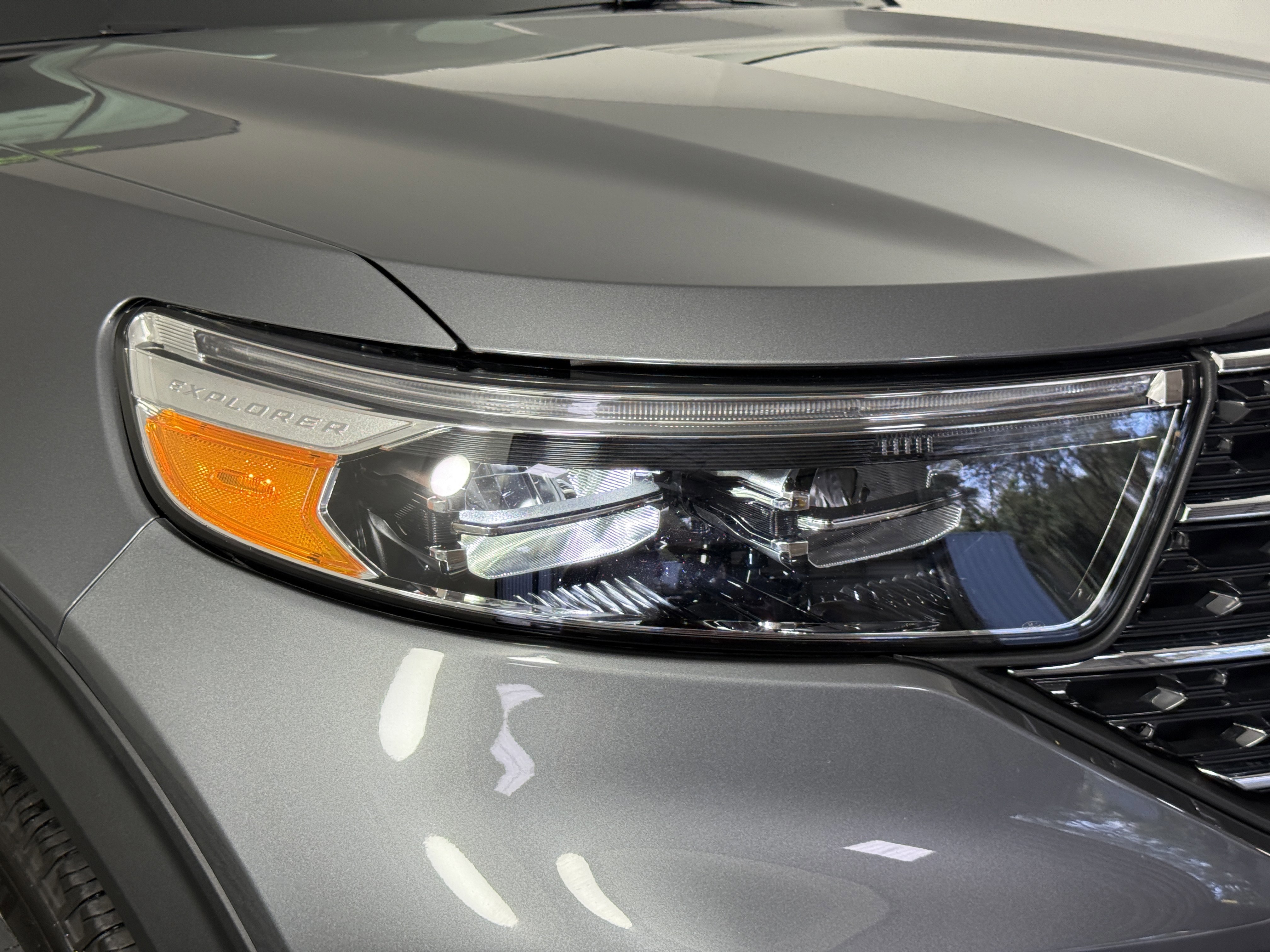 Certified 2023 Ford Explorer XLT w/ Equipment Group 202A image 7