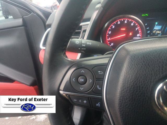 Used 2018 Toyota Camry XSE image 32