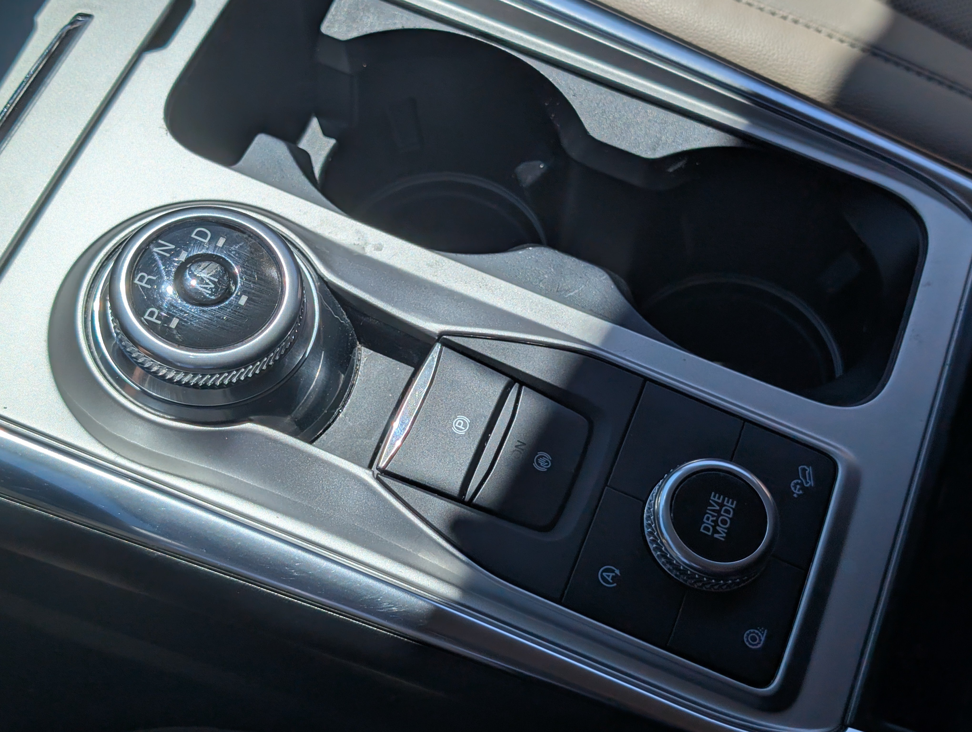 Certified 2020 Ford Explorer Limited AWD/4WD image 29