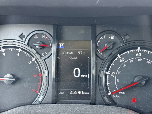 Used 2023 Toyota 4Runner SR5 Premium w/ Moonroof Package RWD image 15