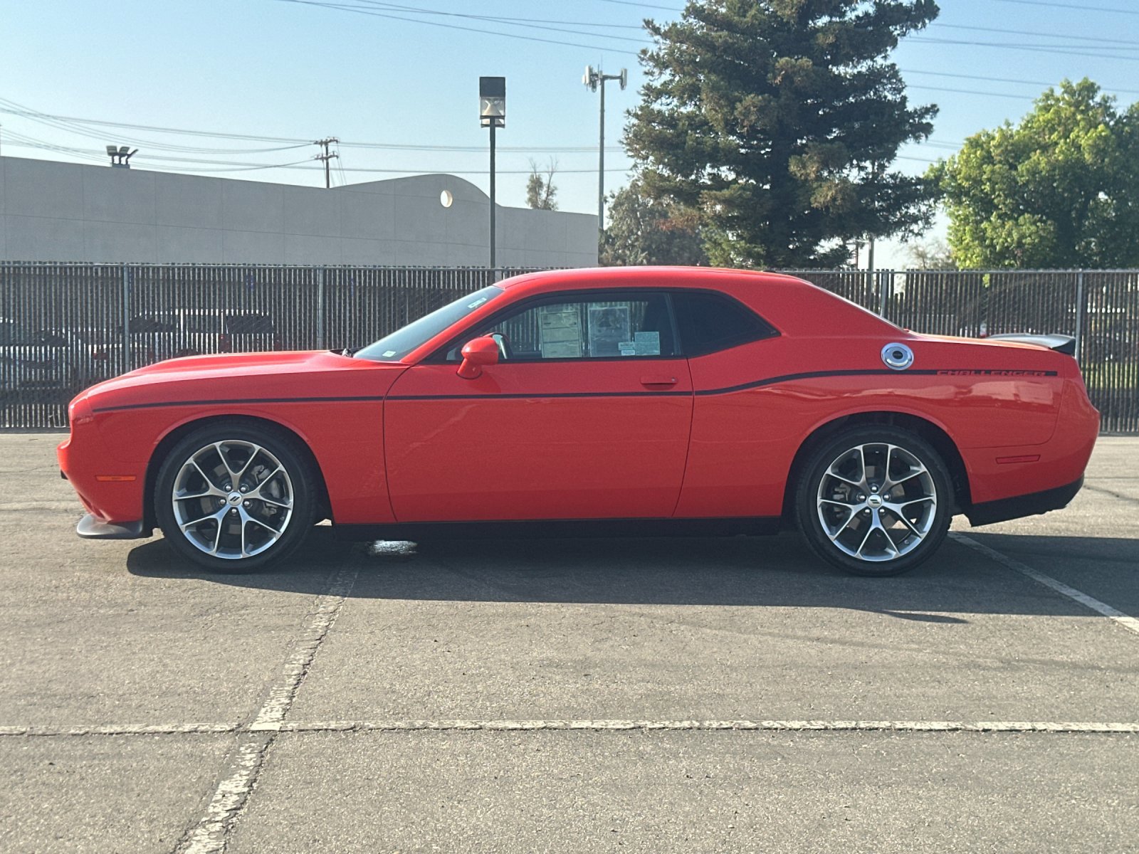Used 2023 Dodge Challenger GT image 2