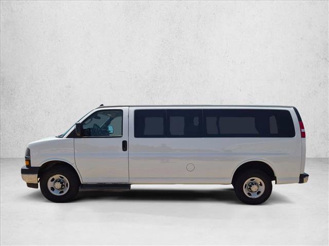 Used 2020 Chevrolet Express 3500 LT w/ LT Preferred Equipment Group RWD image 8