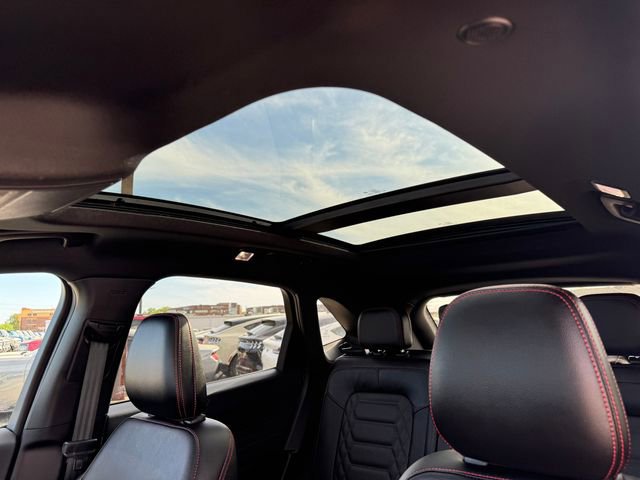 Certified 2023 Ford Escape ST-Line Elite w/ Premium Technology Package AWD/4WD image 28