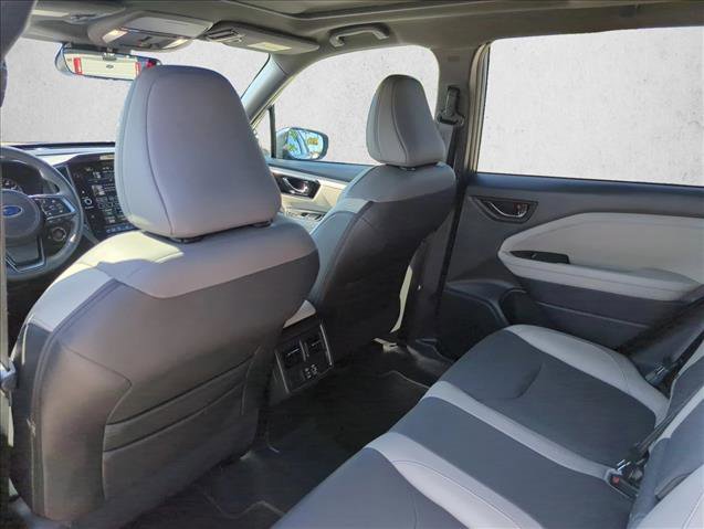 Used 2025 Subaru Forester Limited AWD/4WD image 18