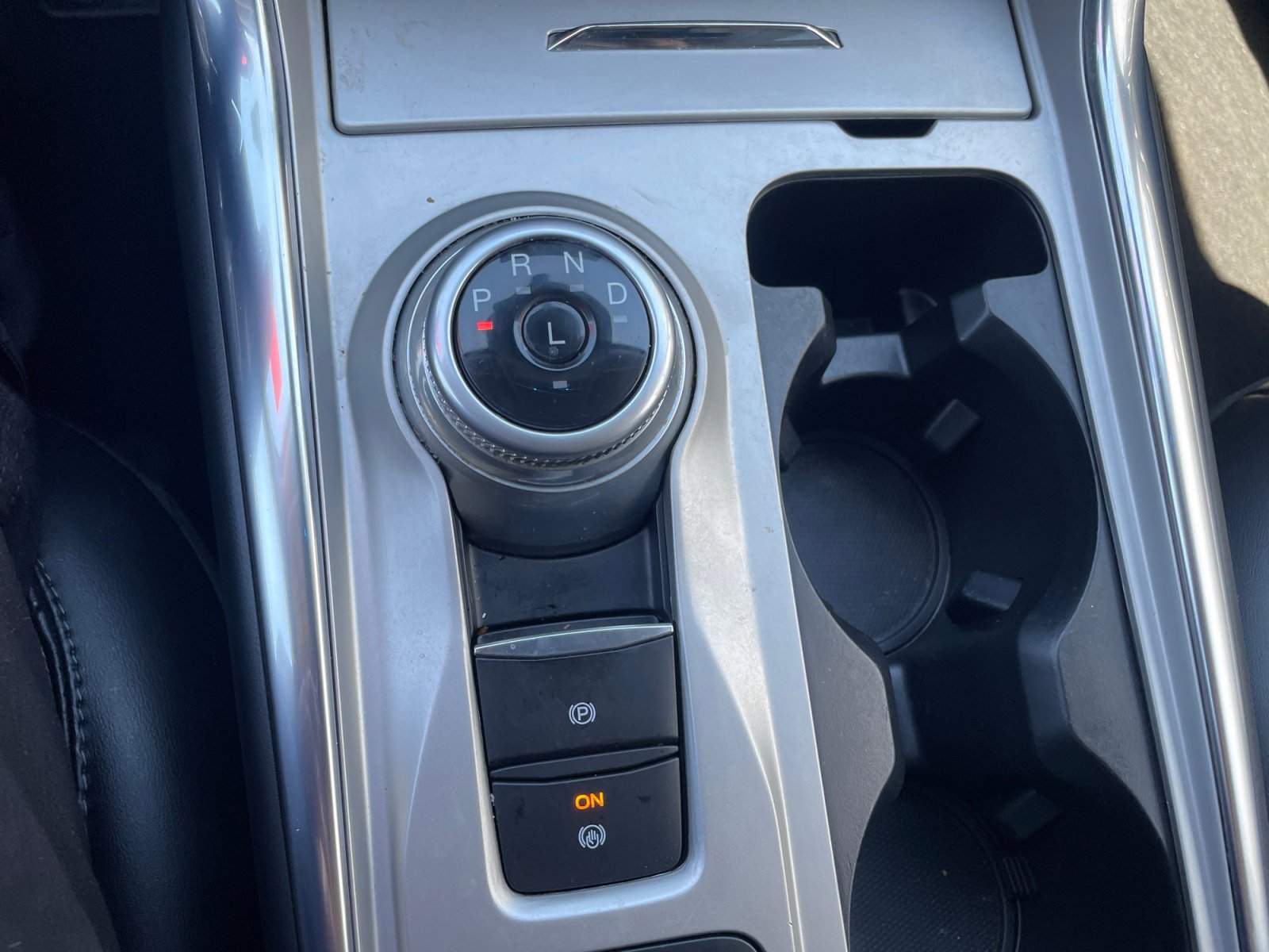 Certified 2022 Ford Explorer XLT w/ Equipment Group 202A image 26