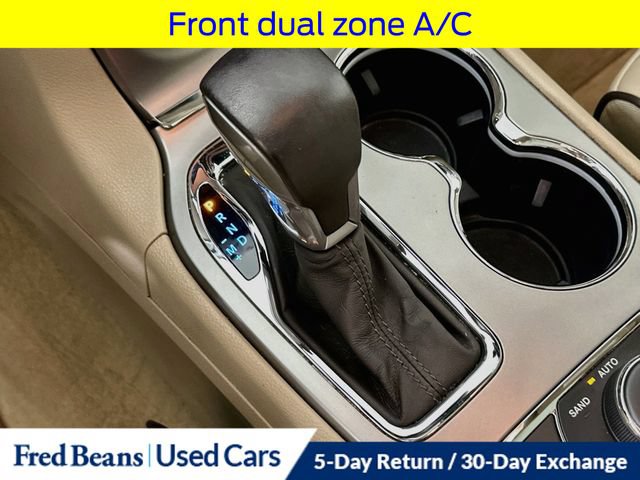 Used 2020 Jeep Grand Cherokee Overland AWD/4WD image 22