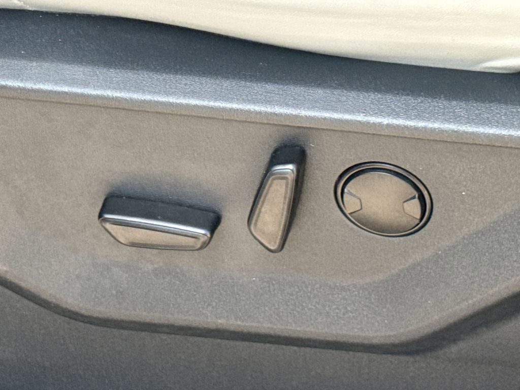 Certified 2025 Ford Expedition Max Active image 27