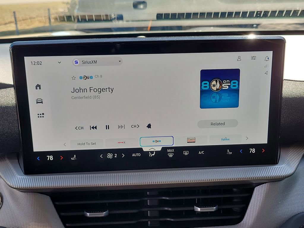 Certified 2025 Ford Explorer Active image 23