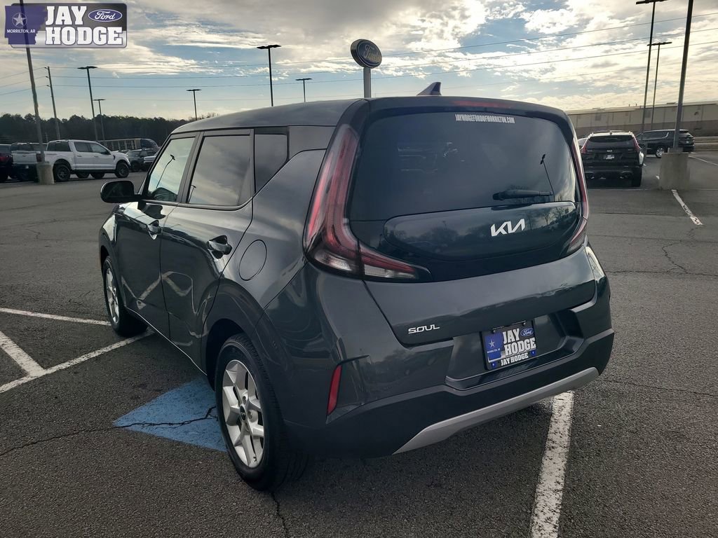 Used 2024 Kia Soul LX w/ Option Group 015 image 5