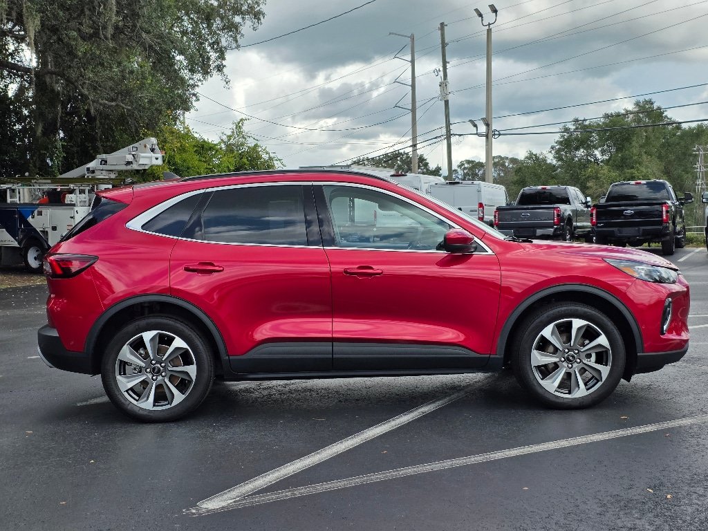 Certified 2023 Ford Escape Platinum w/ Premium Technology Package AWD/4WD image 8