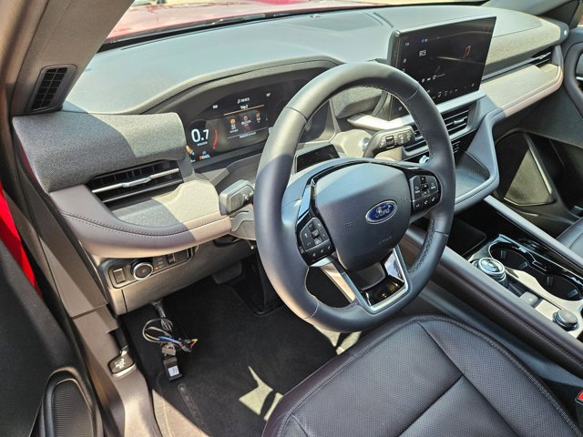 Certified 2026 Ford Explorer Platinum w/ LUX Leather Package AWD/4WD image 13