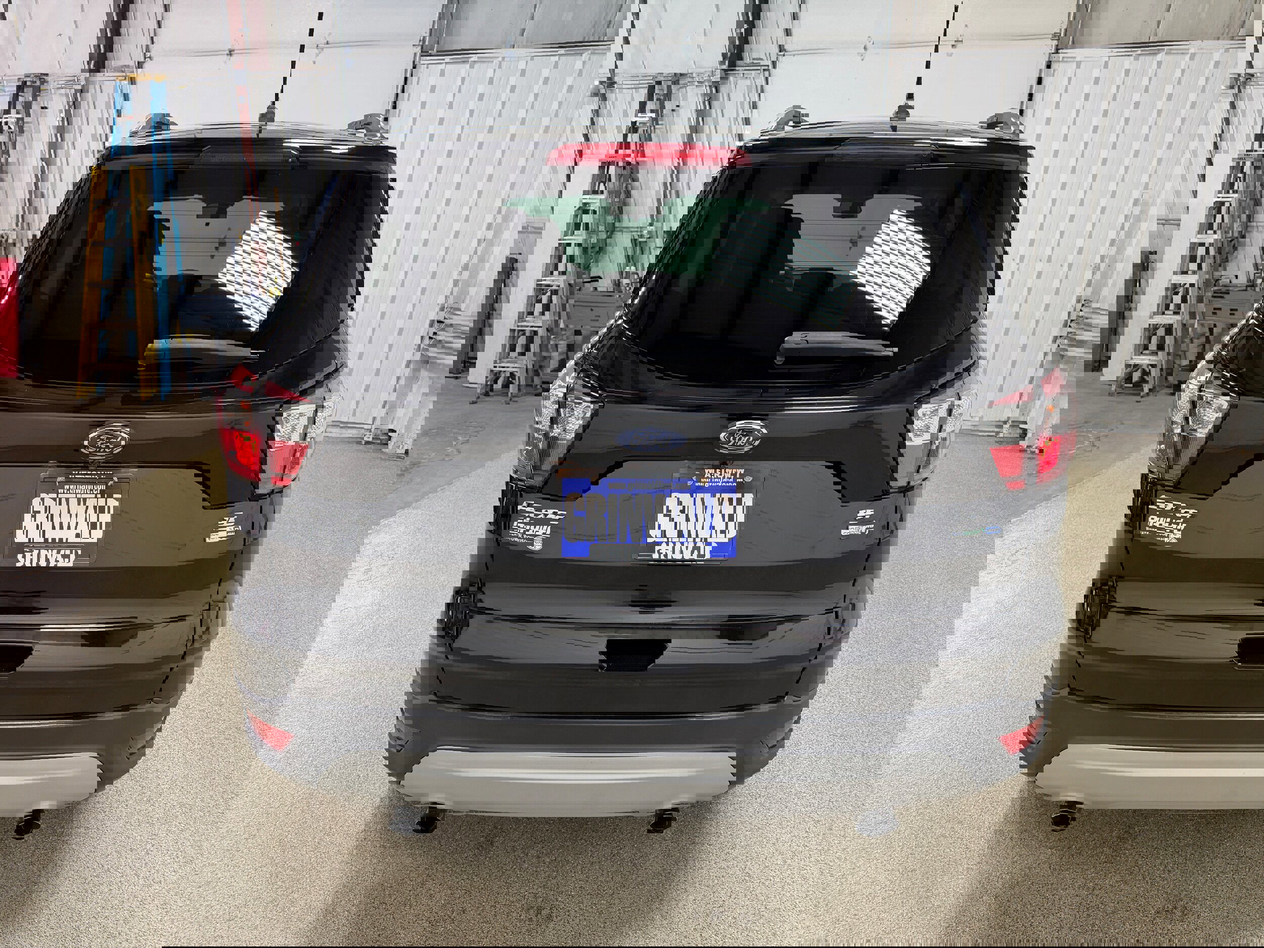 Certified 2018 Ford Escape SE w/ SE Sync 3 Package image 4