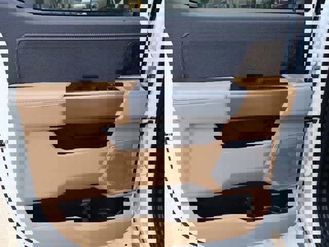 Certified 2025 Ford F250 Lariat w/ Tremor Off-Road Package image 19