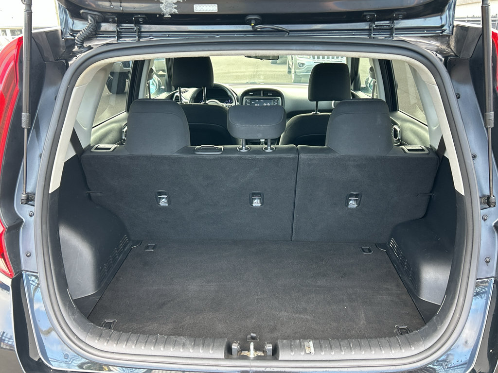 Used 2020 Kia Soul S FWD image 33