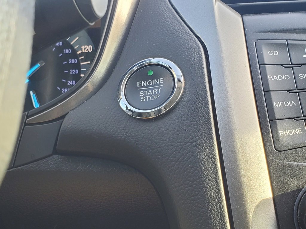 Certified 2017 Ford Fusion SE image 26