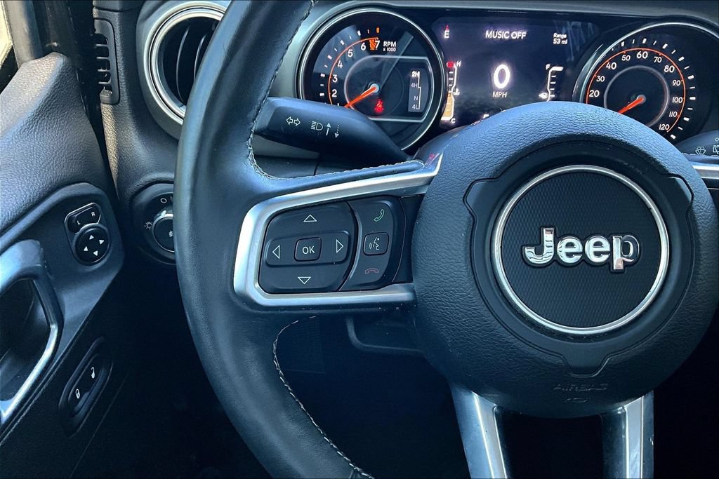 Used 2019 Jeep Wrangler Unlimited Sahara AWD/4WD image 14