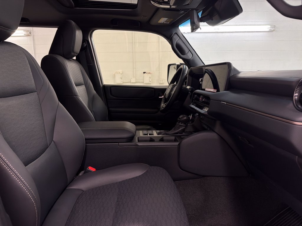 Used 2025 Toyota Land Cruiser w/ Premium Package AWD/4WD image 29