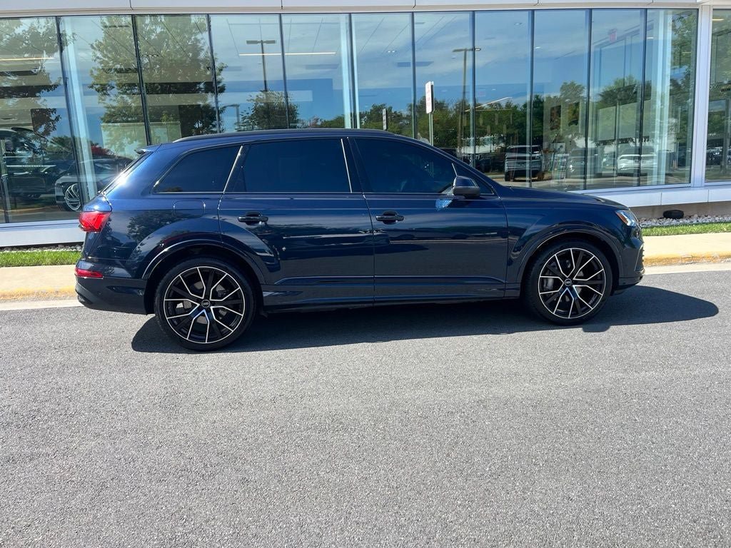 Used 2023 Audi Q7 3.0T Prestige AWD/4WD image 10