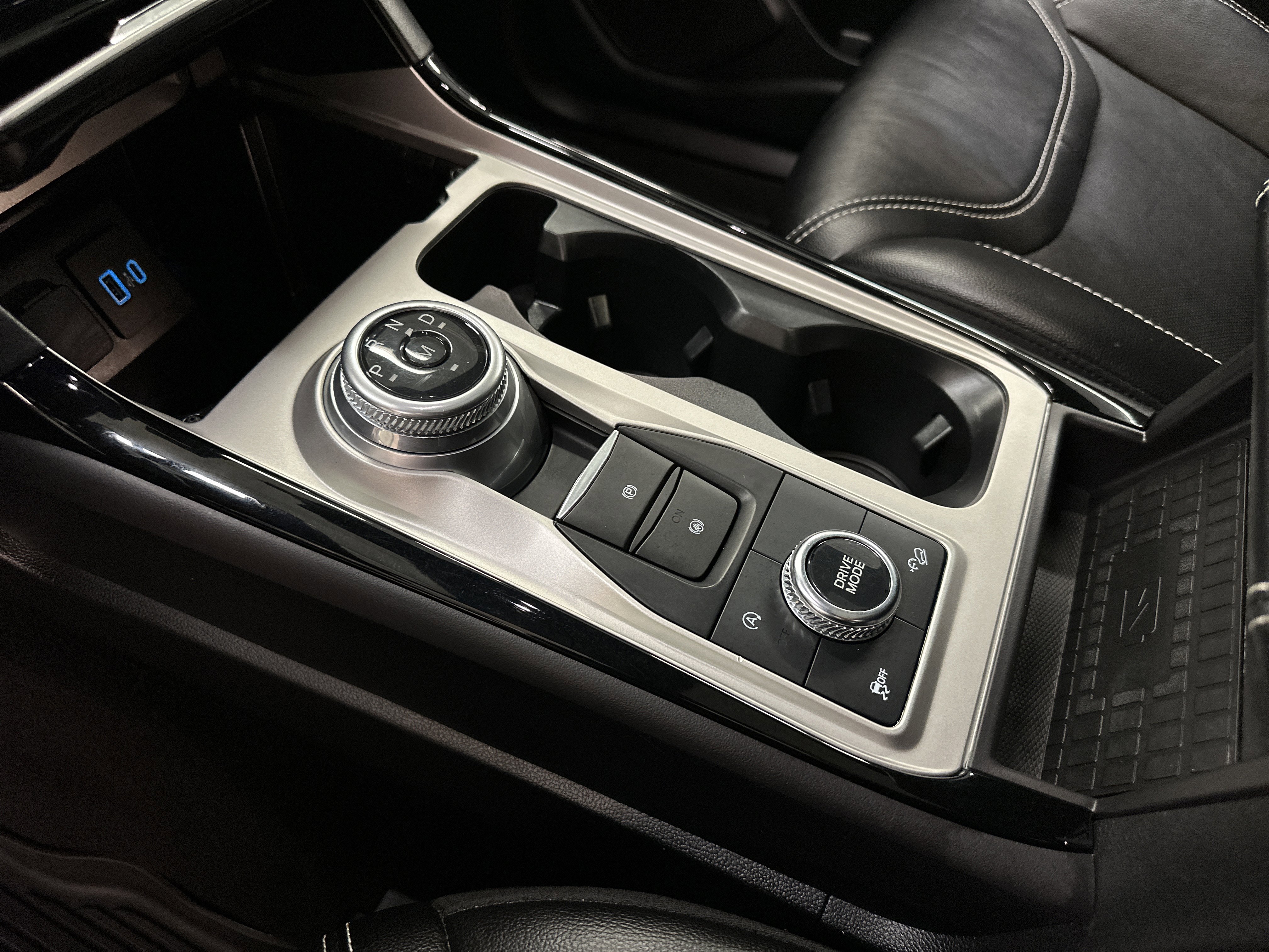 Certified 2023 Ford Explorer ST w/ Equipment Group 401A image 33