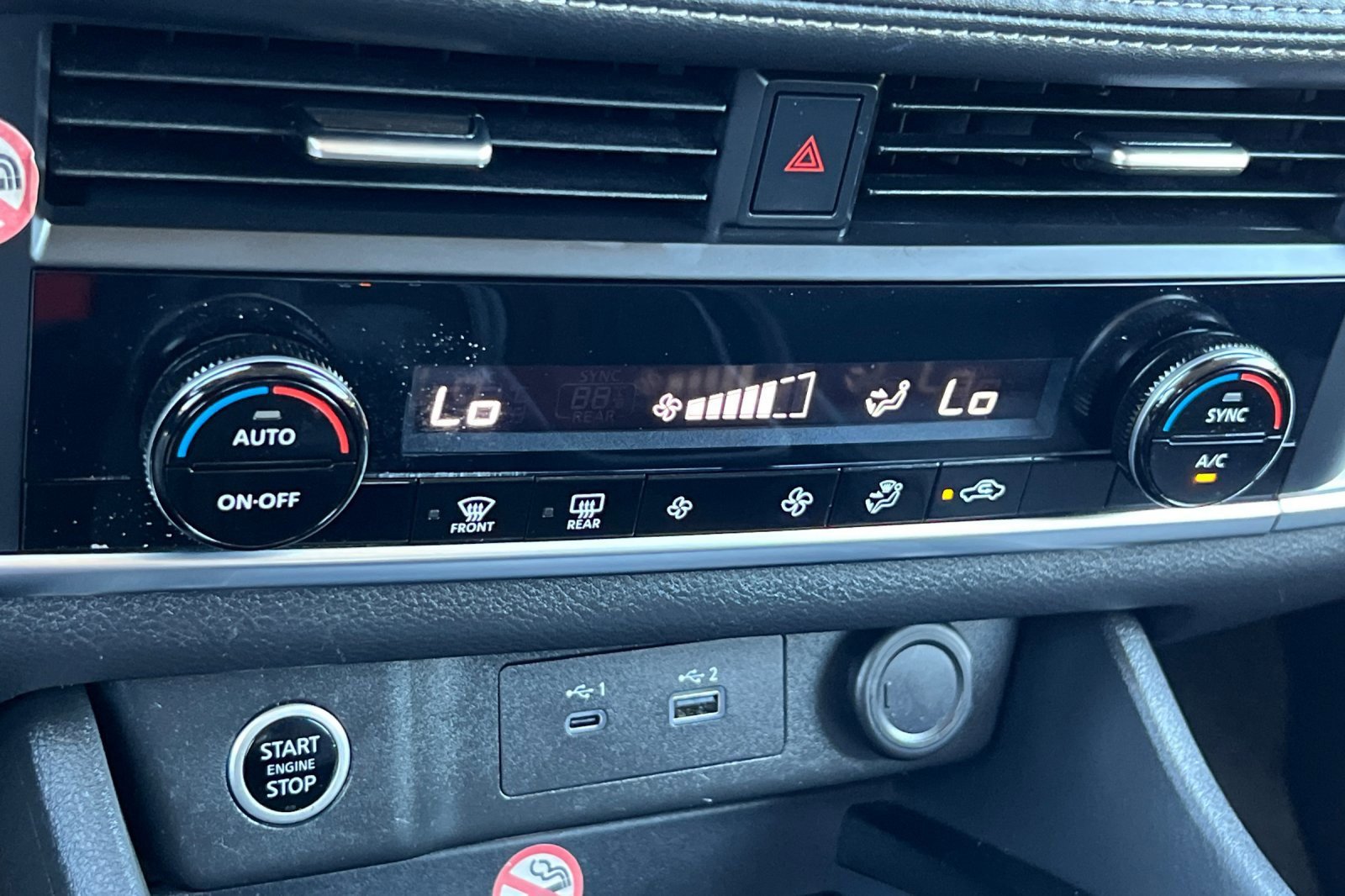 Used 2023 Nissan Rogue SV image 21