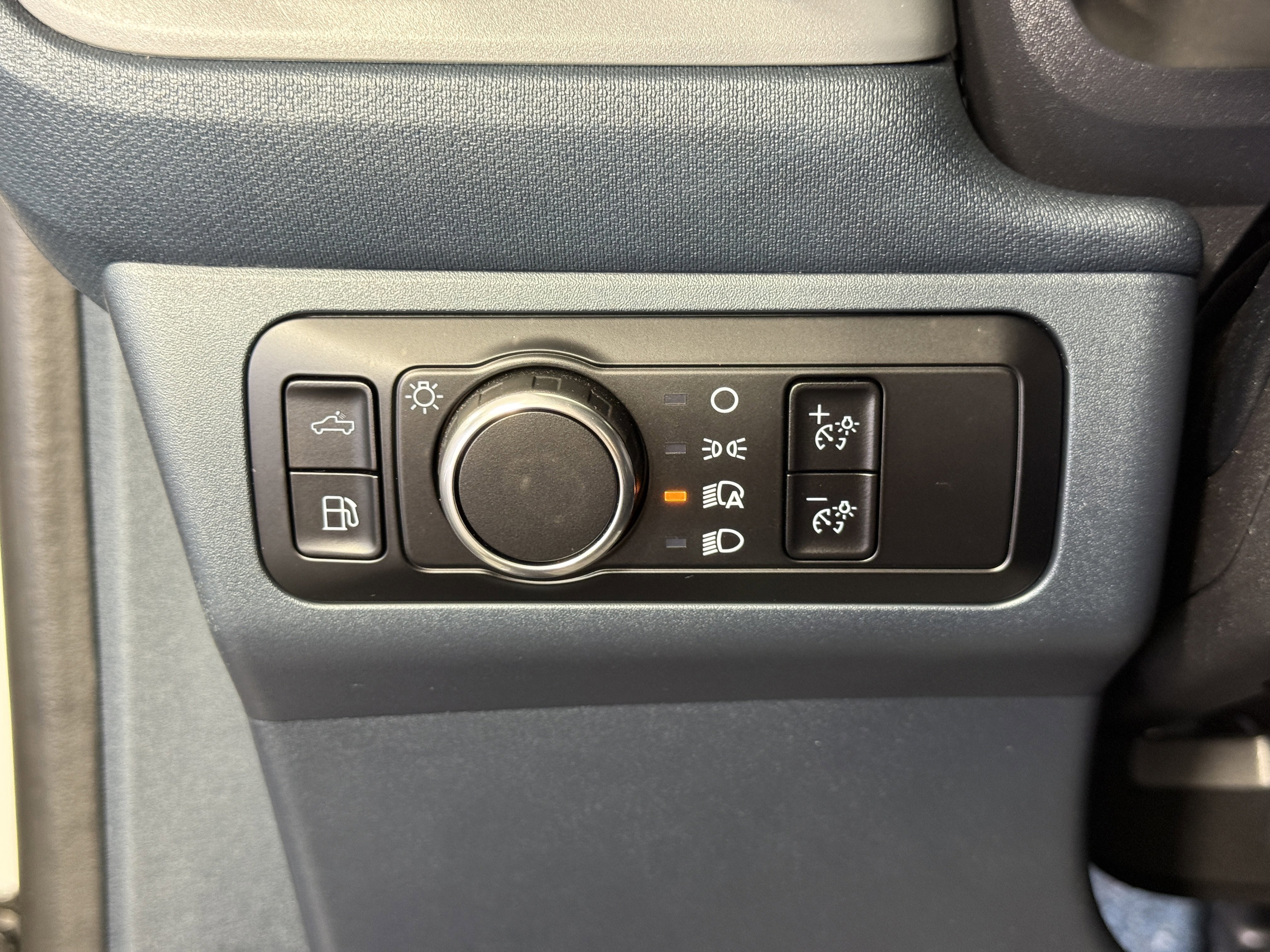 Certified 2024 Ford Maverick Lariat w/ Black Appearance Package image 24