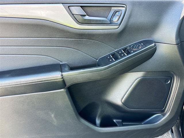 Certified 2024 Ford Escape Active FWD image 18